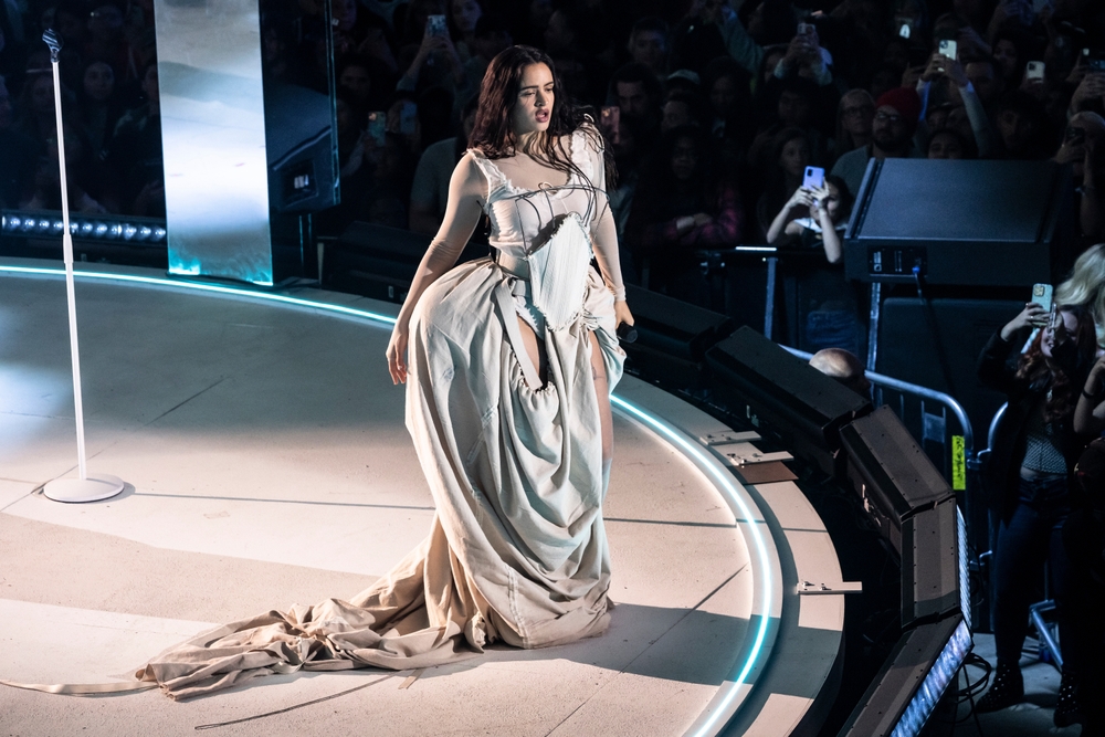 Rosalía performing