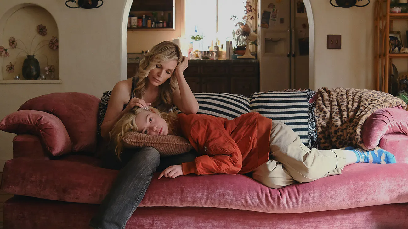Margo's Got Money Troubles Scene