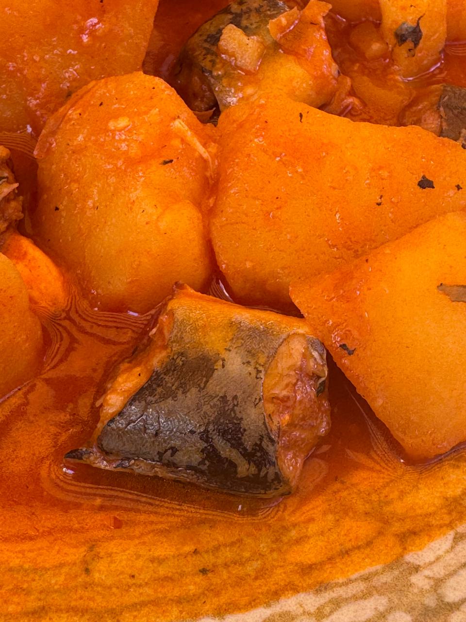 Traditional Valencian All i Pebre eel stew