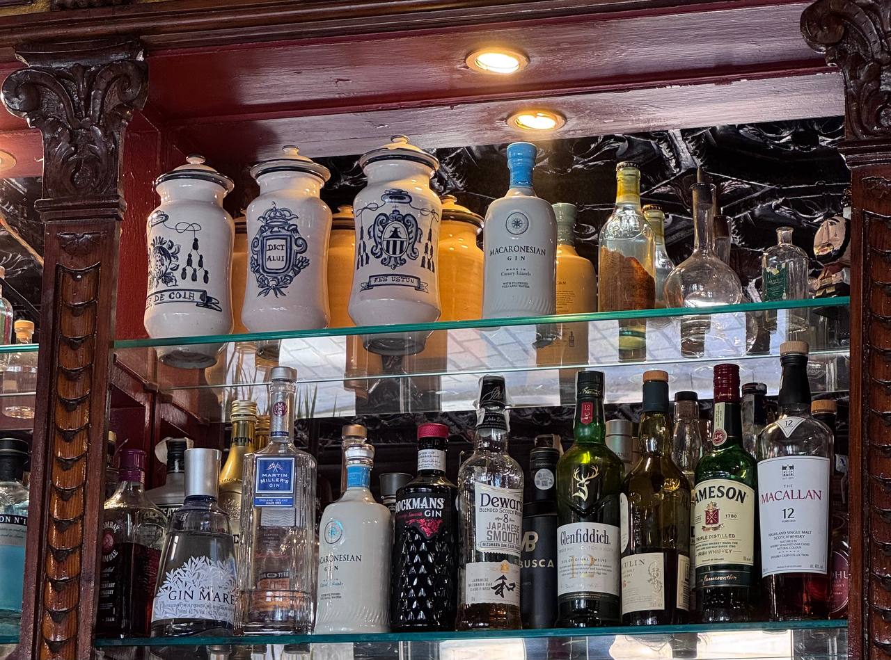 Café Sant Jaume Interior