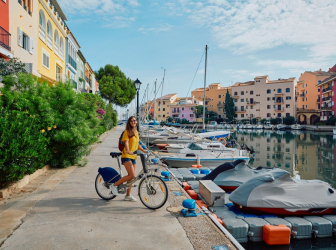 Port Saplaya: Valencia's "Little Venice" of Canals, Colourful Houses, and Moored Yachts