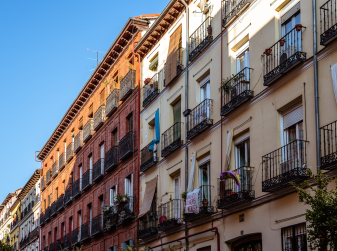 Barcelona offers up to €30,000 to bring empty flats back onto the rental market