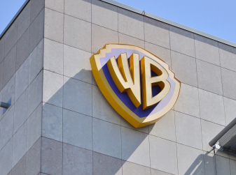 Netflix Backs Down: Paramount Storms Ahead in Race for Warner Brothers