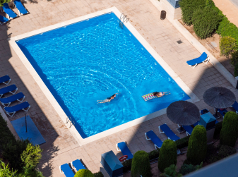 Valencia's Municipal Pools Open for Summer on 6 June — €3.35 Entry