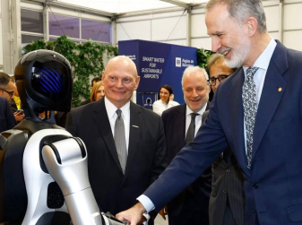 King Felipe VI Greets a Humanoid Robot as Mobile World Congress 2026 Opens in Barcelona