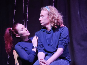 Beyond Therapy: An English-Language Absurdist Comedy Is Coming to Valencia This May