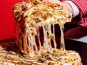 Telepizza gives out free pizza all over Spain