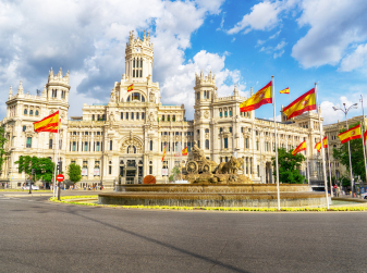 Spain's Migrant Legalization Drive Closes with 1.3 Million Applications