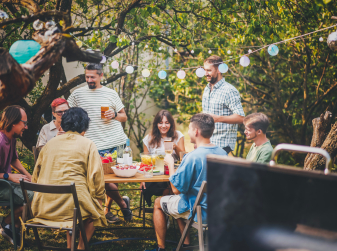 How to Find Your People: Guide to Valencia's Offline Communities