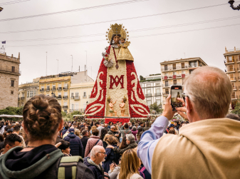 The Promised Family, or How I Became a Fallera