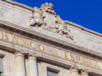 A Comprehensive Guide to Investing in Spain