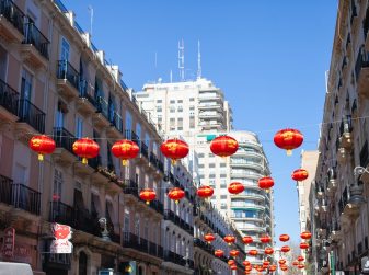 Chinatown in Valencia: What to Do, What to Buy, and Where to Eat