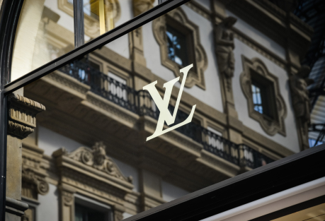 Louis Vuitton boutique has temporarily changed its location in Barcelona