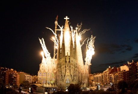 Pope Leo XIV Blesses the Sagrada Família's Tallest Tower on the Centenary of Gaudí's Death