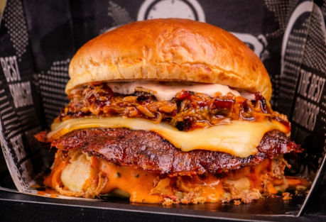 Double Victory: Madrid’s Dalú Burger Wins Valencia’s The Champions Burger — Smash Edition