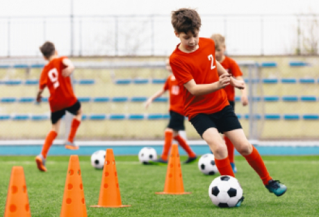 Football with Legends: Valencia’s Easter Camp for Kids