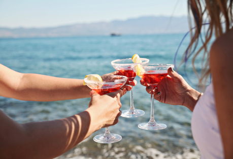 11 Must-Visit Cocktail Bars in Valencia for Great Drinks and your Instagram Feed
