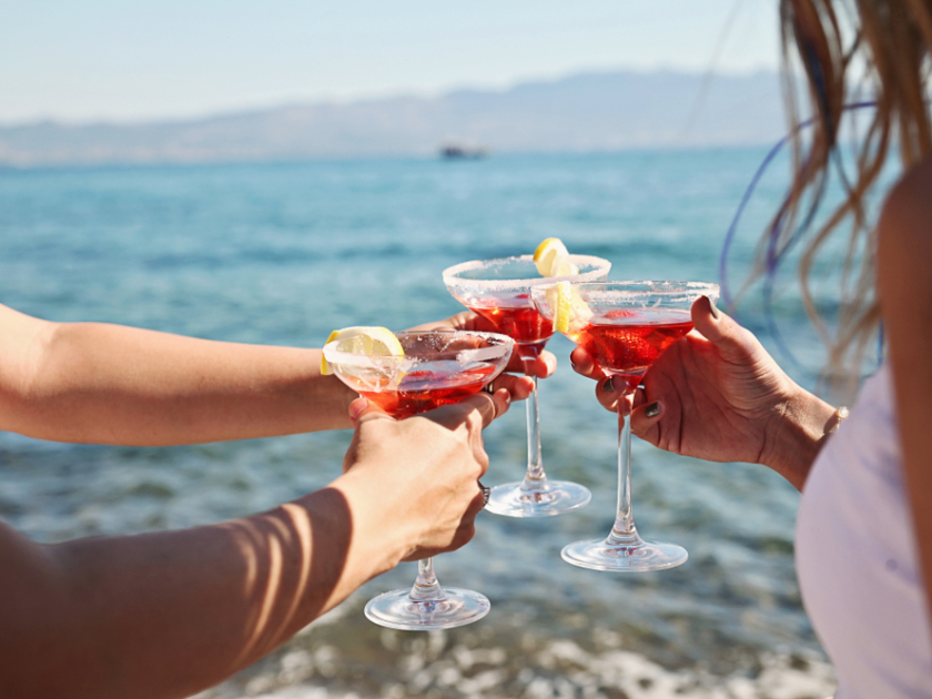 11 Must-Visit Cocktail Bars in Valencia for Great Drinks and your Instagram Feed