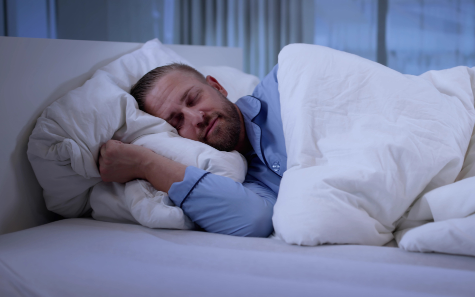 An institute in France will pay €5,000 for lying in bed