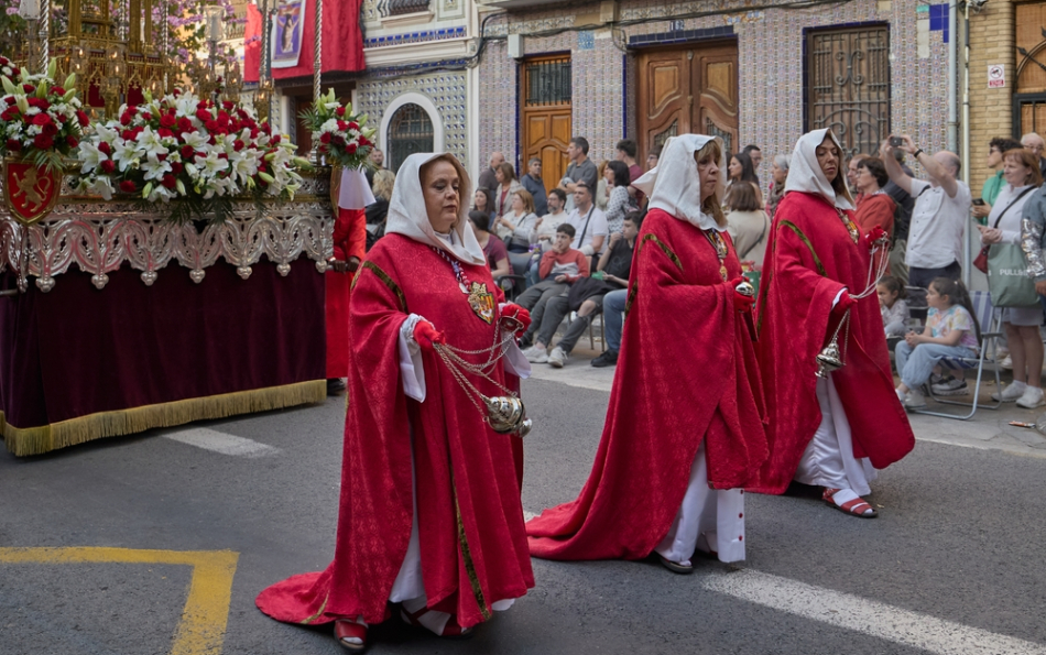 Faith, Fish, and Flying Ceramics: An Exclusive Look Inside Valencia’s Maritime Semana Santa