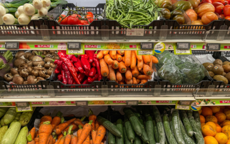 Spain’s New Food Waste Law: Discounts on "Ugly" Produce