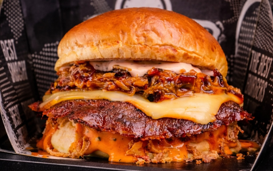 Double Victory: Madrid’s Dalú Burger Wins Valencia’s The Champions Burger — Smash Edition