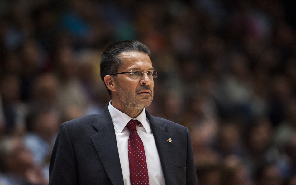 Valencia Basket Loses Coach Pedro Martínez to Real Madrid