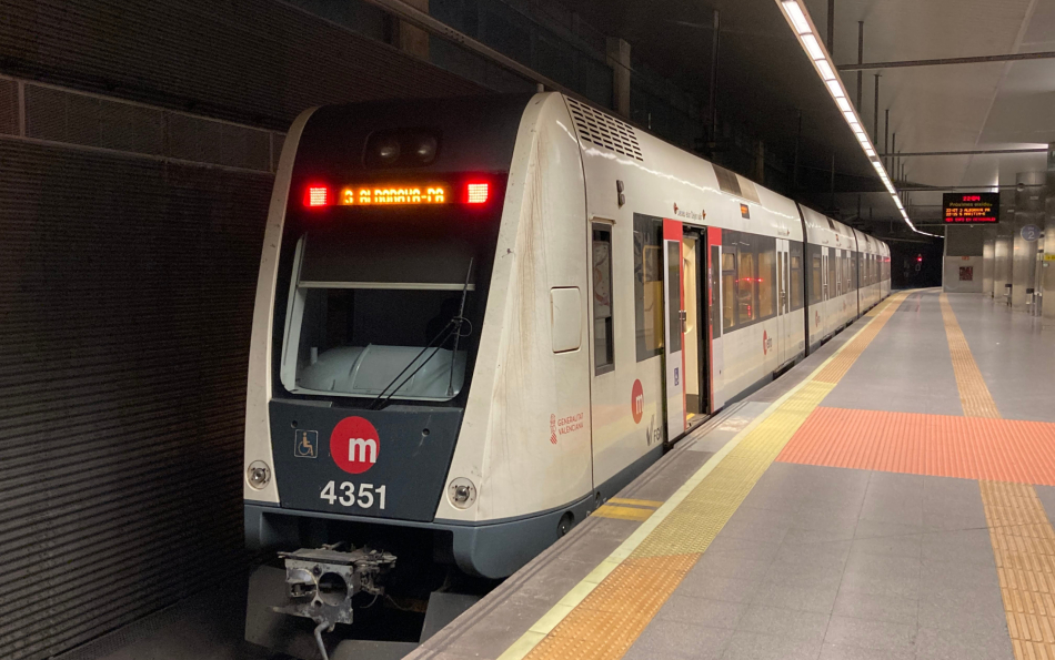 Metro and Tram Strikes to Disrupt Valencia During Las Fallas