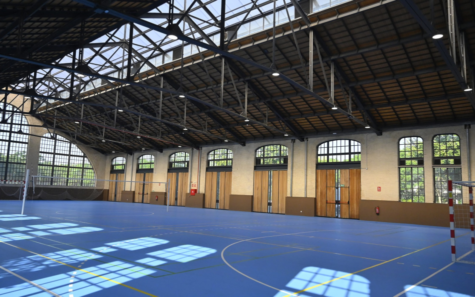 Valencia Opens New Sports Center in a Restored 1917 Industrial Building
