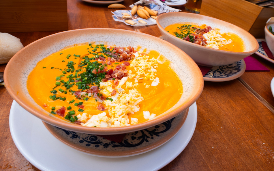 In a suburb of Valencia, you can get a menú del día for €6