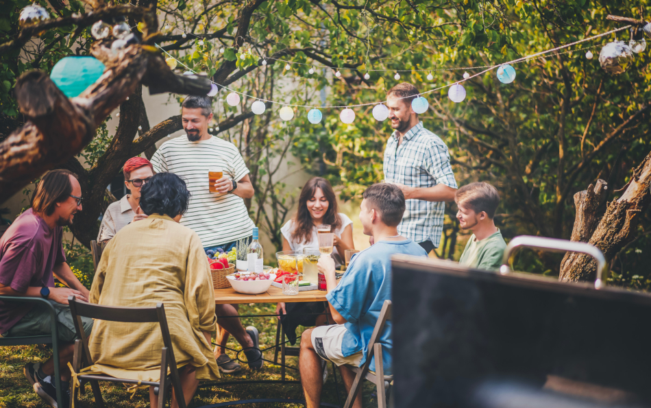 How to Find Your People: Guide to Valencia's Offline Communities