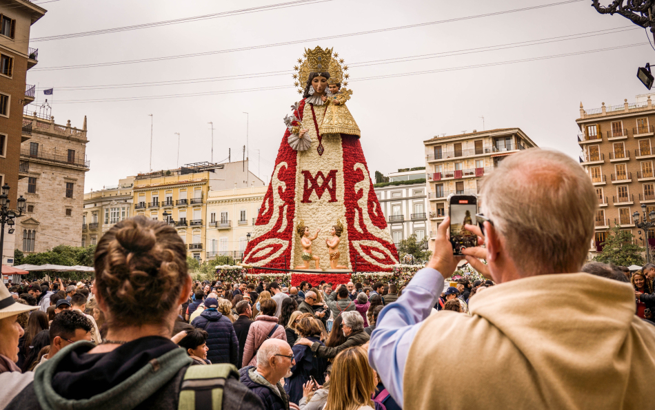 The Promised Family, or How I Became a Fallera
