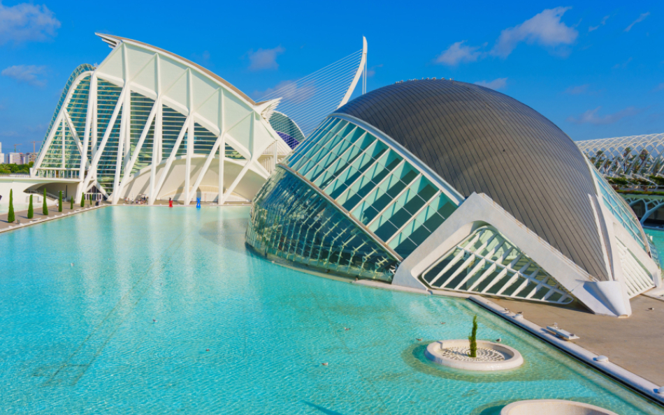 Music on the Water: Valencia Returns with Free "Un Lago de Concerts" Series for Spring 2026
