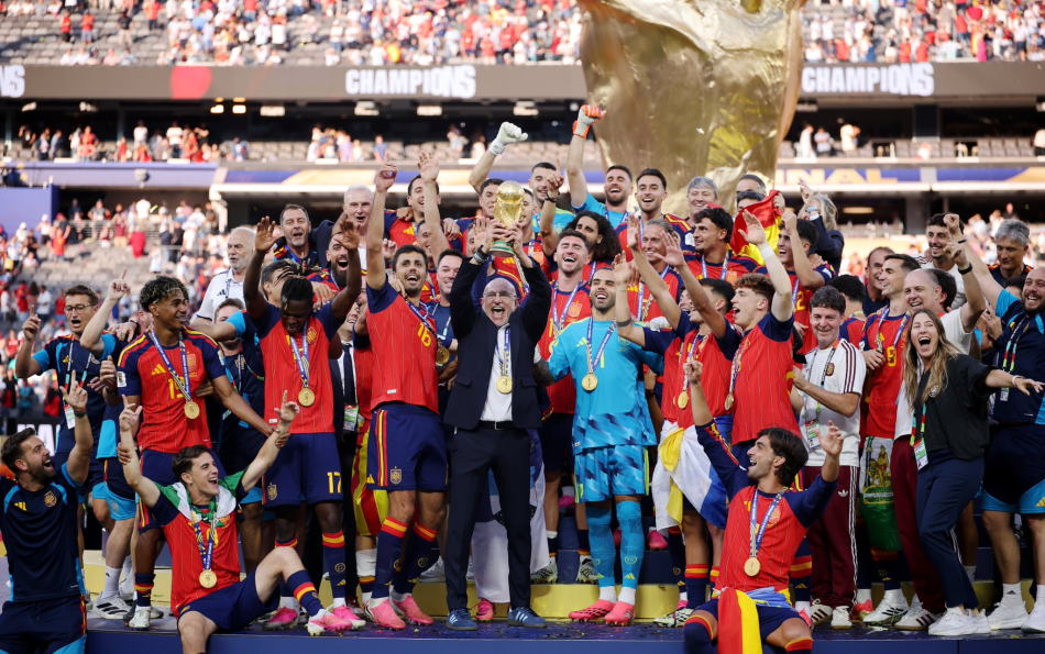 Spain’s World Cup Triumph: Heartwarming Moments, Trump Photobombs, and the Best Viral Memes