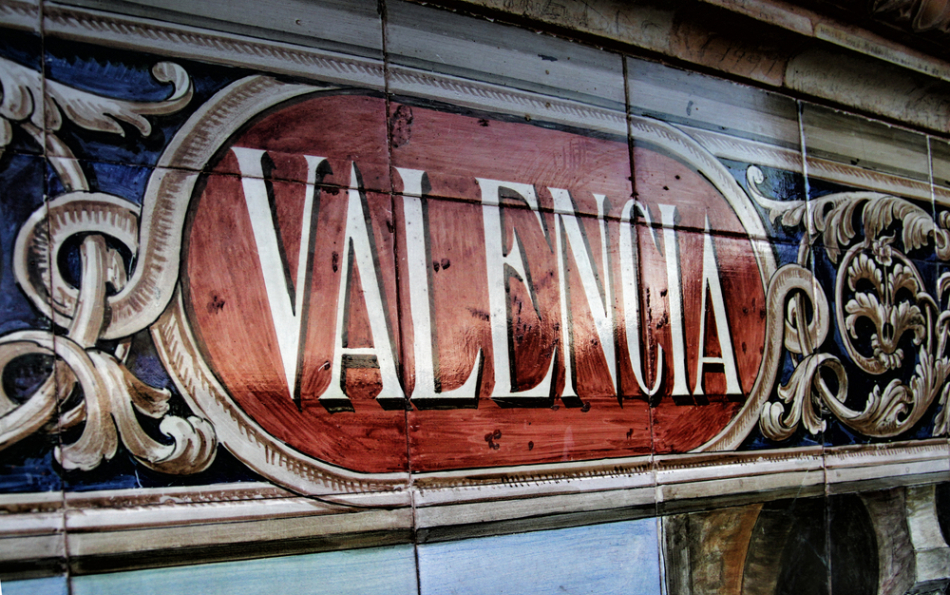The World of Valencias: From Tomatoes and Sofas to Ghost Ships and Australian Guitars