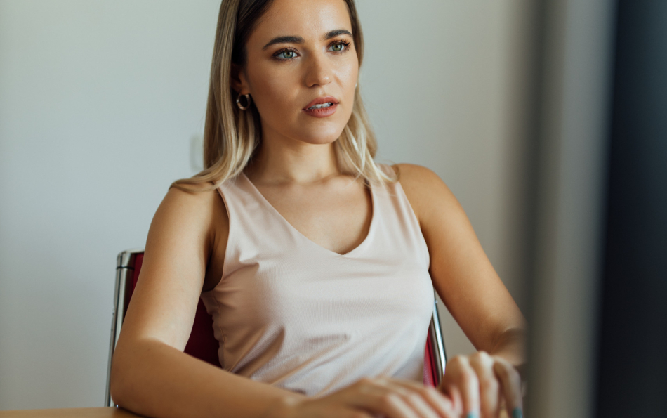 AI as Your Pocket Assistant: How to Survive Spanish Bureaucracy Without Fluent Spanish